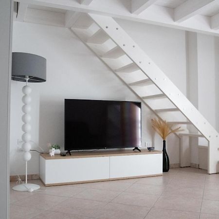 Al Muro Casa Vacanza Leverano Exteriör bild